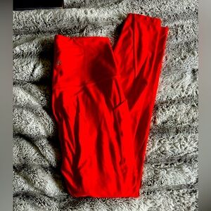 Like new leggings. Have the pockets for your phone.